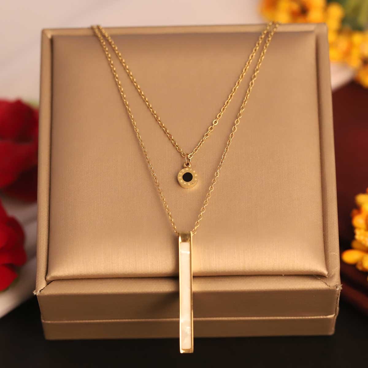 Three-Layer Gold-Plated Roman Numeral & Bar Necklace - Image 2